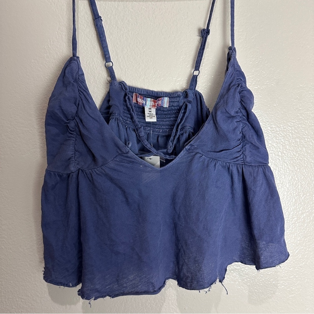 Urban outfitters Womans Blue Top Size Medium NWT - Picture 2 of 7
